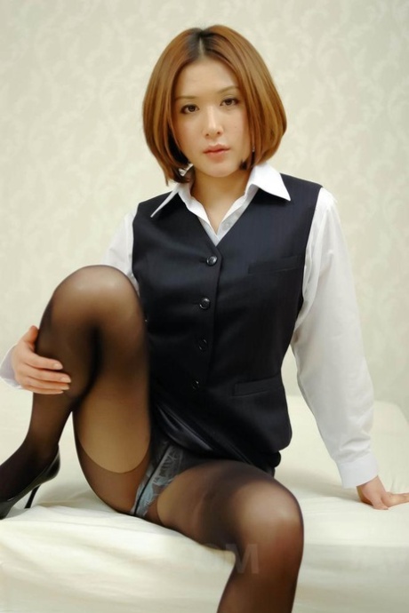 Asian Pantyhose Japanese - Free Pantyhose Asian Porn at 247 Pantyhose .com