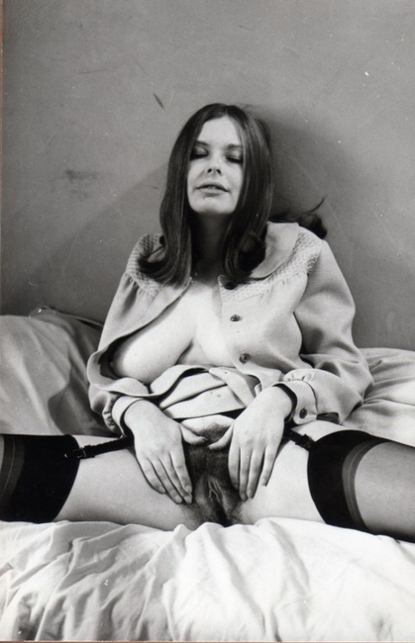 Vintage porn models spread wide showing hairy muffs and toying with dildos 39546929