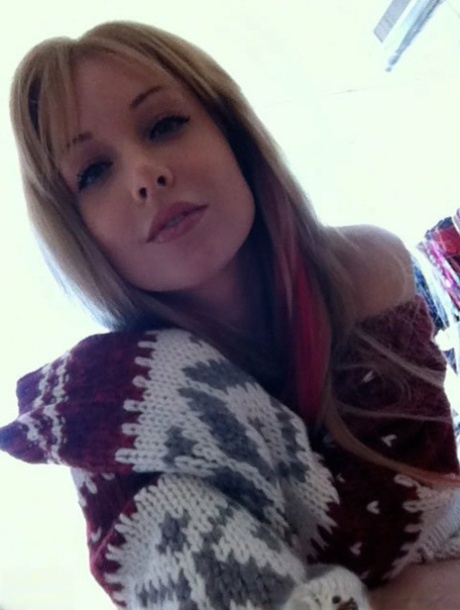 Hot MILF Kayden Kross takes selfies of her big boobs and erect nipples 65345825