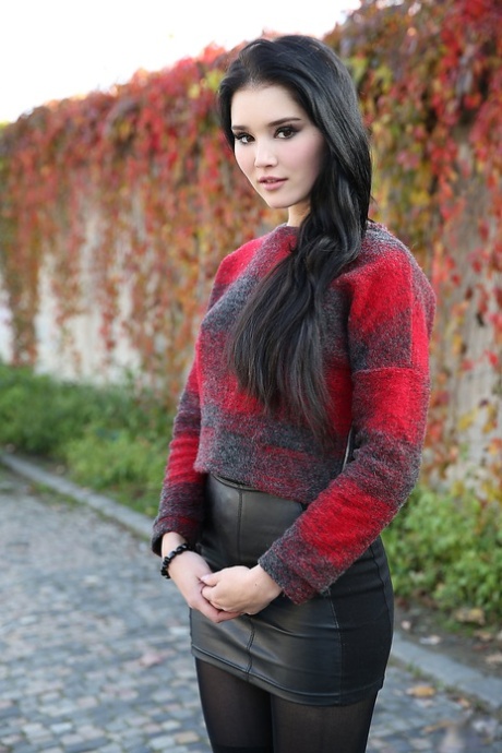 Brunette glamour model Malena in boots posing non nude outdoors 88911569