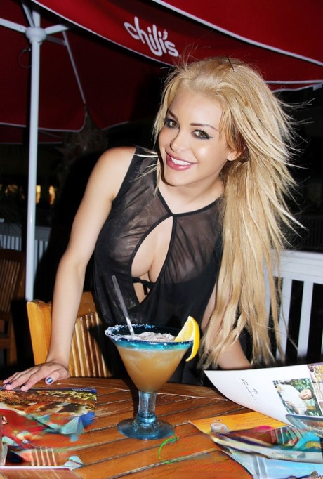 TS Karla Carrillo featuring TS Karla Carrillo Sex Pictures 33026725